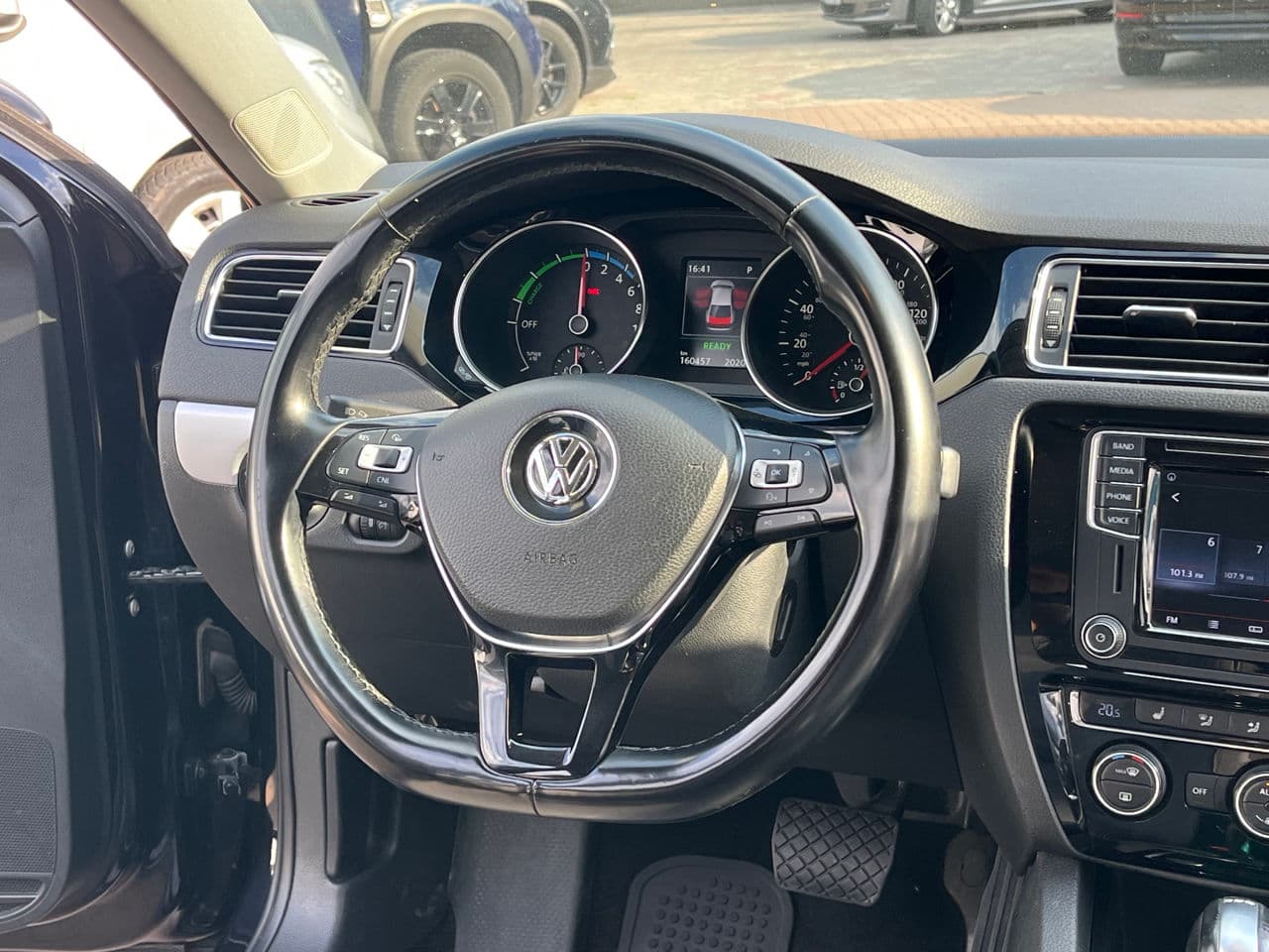 Volkswagen Jetta 2016 — Миниатюра 12