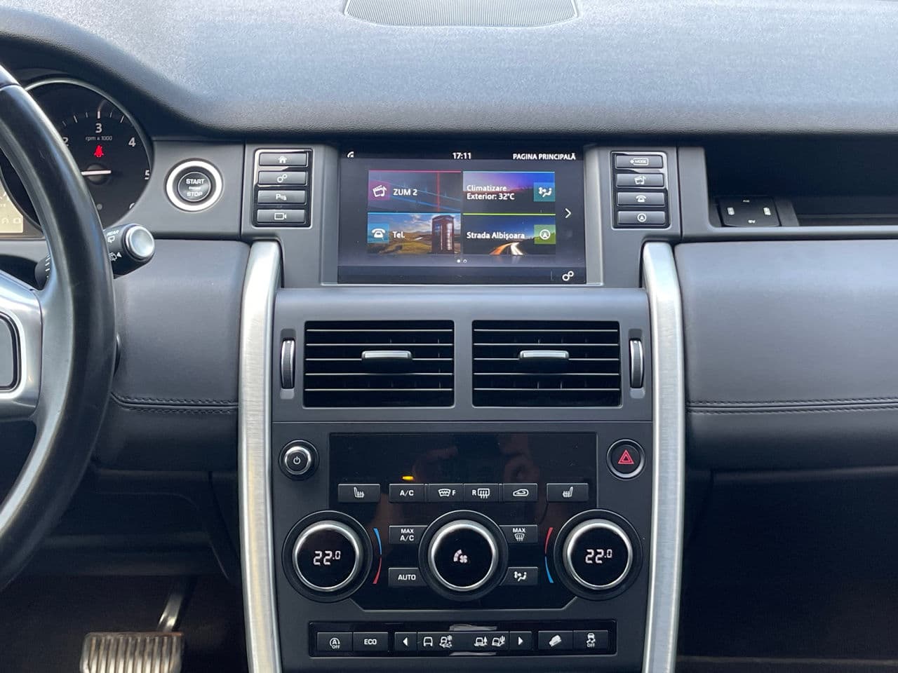 Land Rover Discovery Sport 2018 — Миниатюра 10