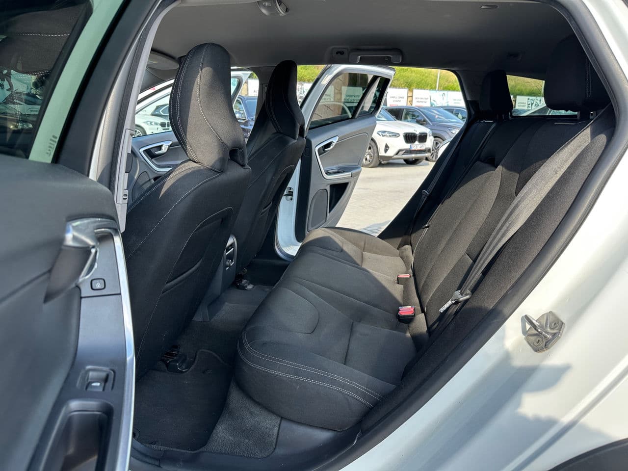 Volvo V 60 2015 — Миниатюра 12
