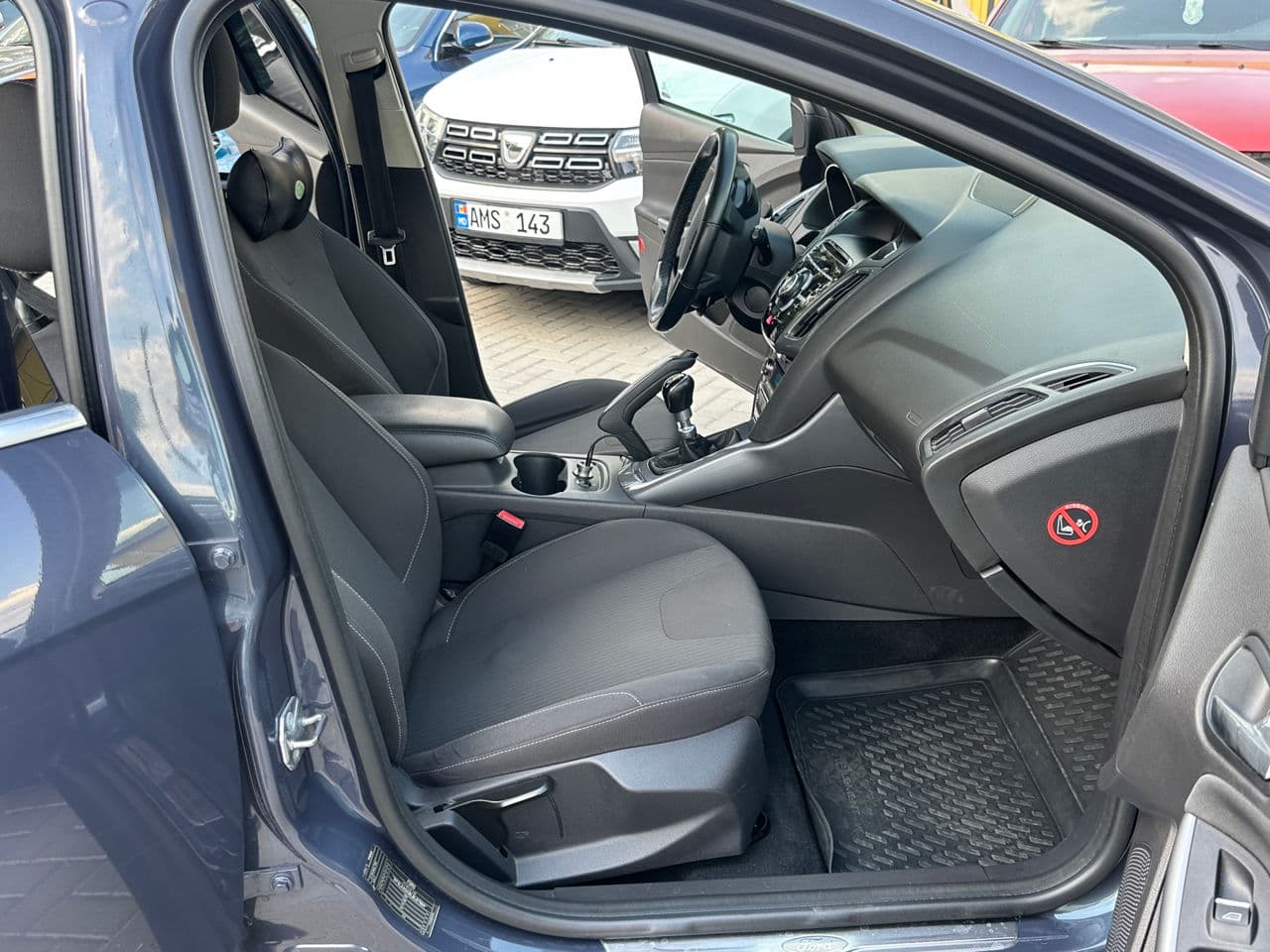 Ford Focus 2011 — Миниатюра 15