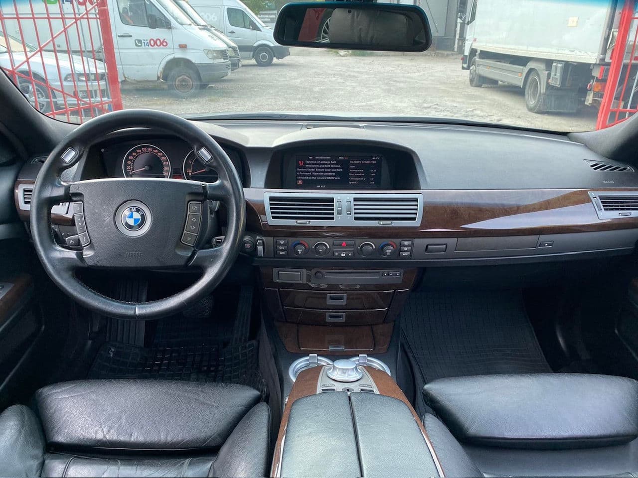 BMW 730 2004 — Миниатюра 7