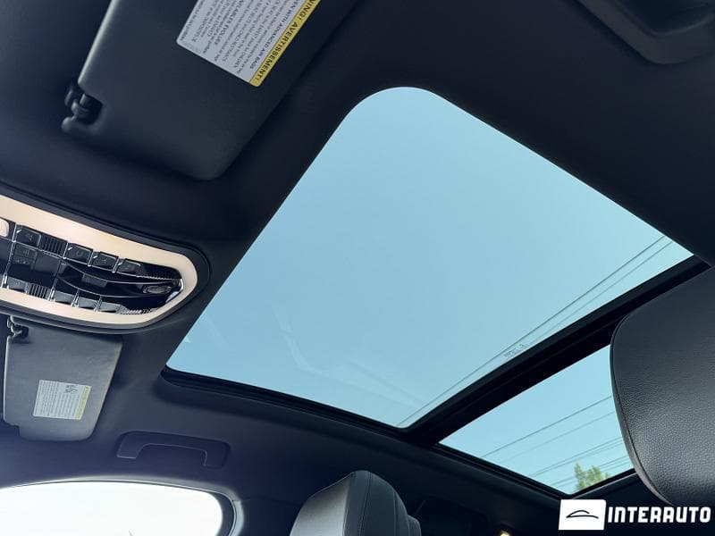 Porsche Macan 2020 — Миниатюра 18