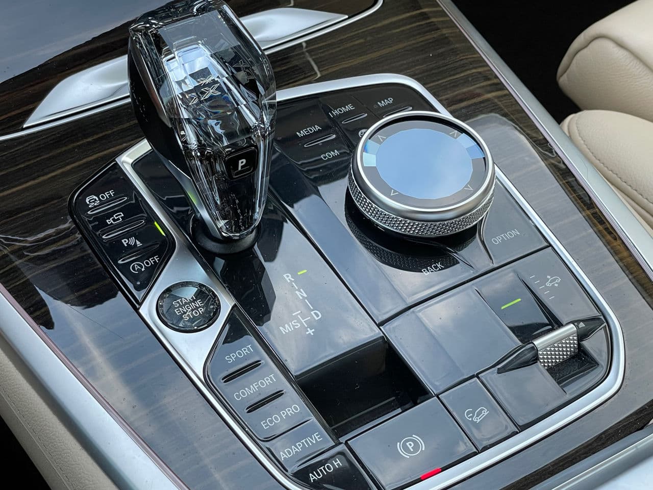 BMW X7 4.0i 2019 — Миниатюра 14
