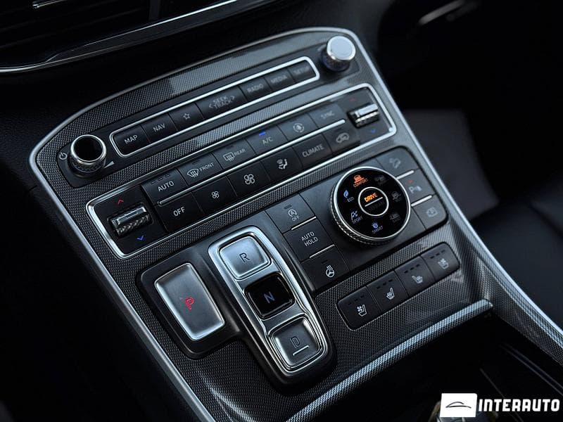 Hyundai Santa Fe 2021 — Миниатюра 11