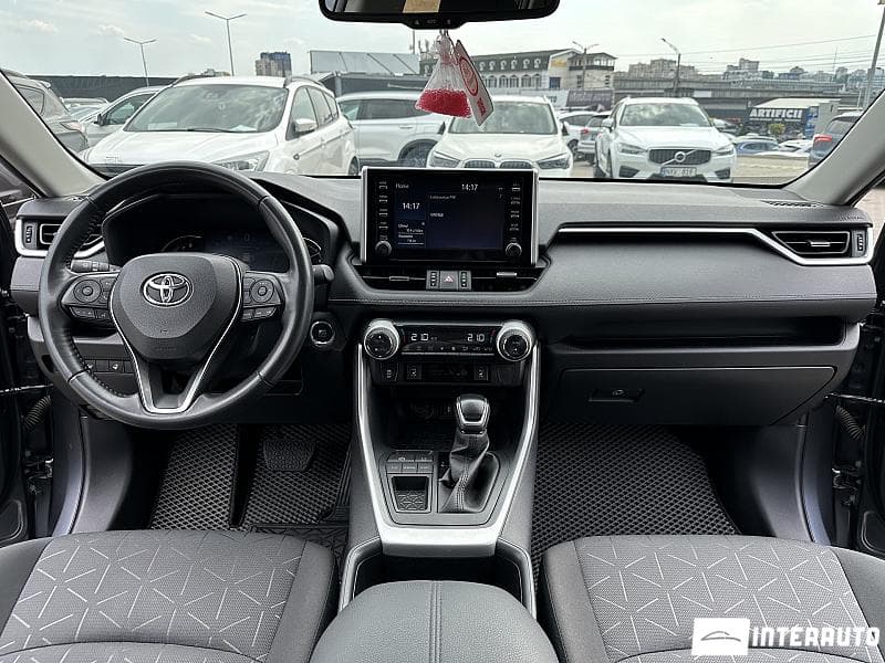 Toyota Rav-4 2022 — Миниатюра 6