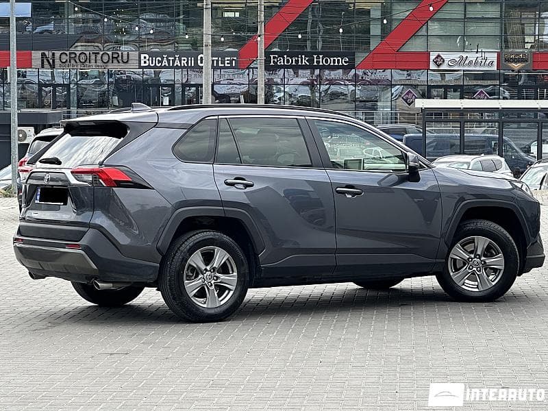 Toyota Rav-4 2022 — Миниатюра 3