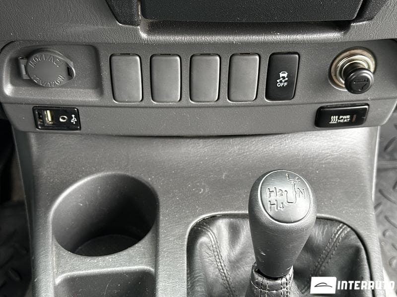 Toyota Hilux 2013 — Миниатюра 11