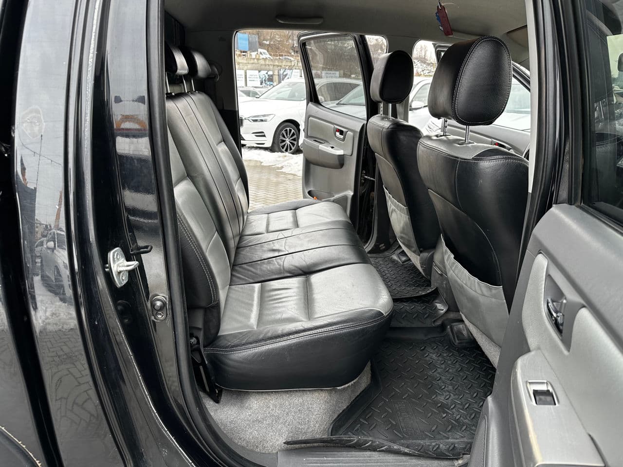 Toyota Hilux 2013 — Миниатюра 14