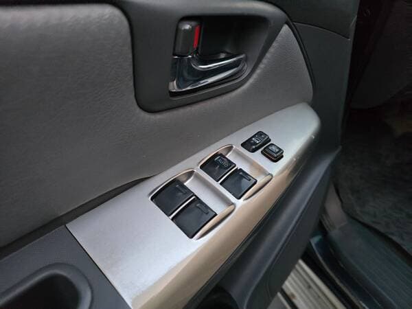 2013 Toyota Hilux — Miniatură 15