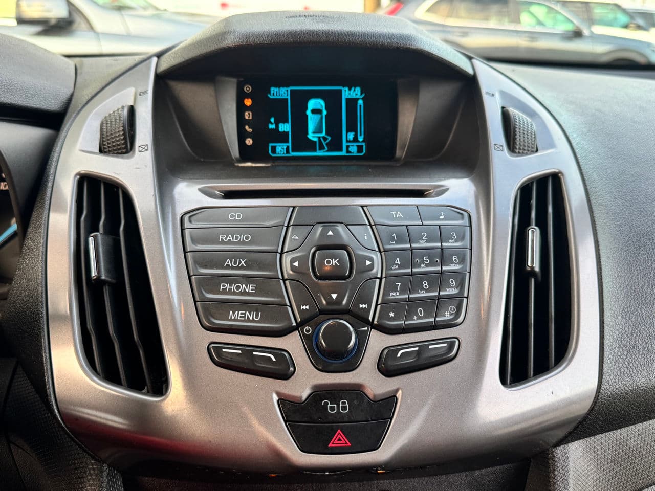 Ford Tourneo Connect 2014 — Миниатюра 8