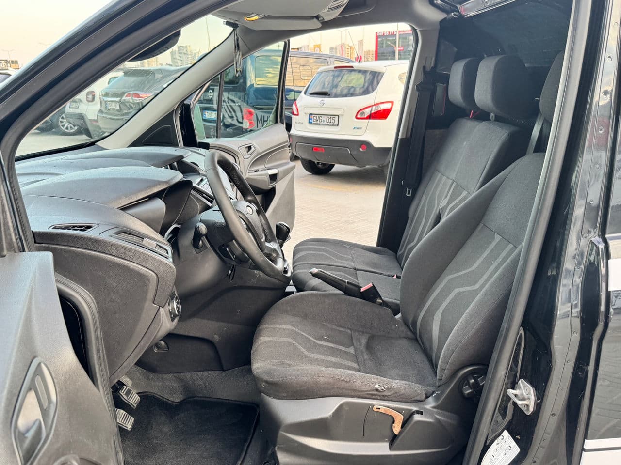 Ford Tourneo Connect 2014 — Миниатюра 5