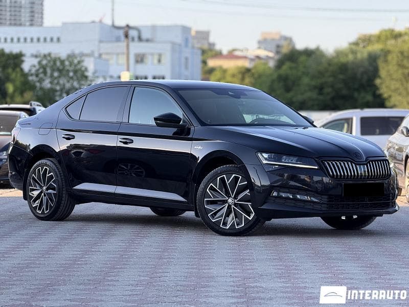 2022 Skoda Superb — Miniatură 4