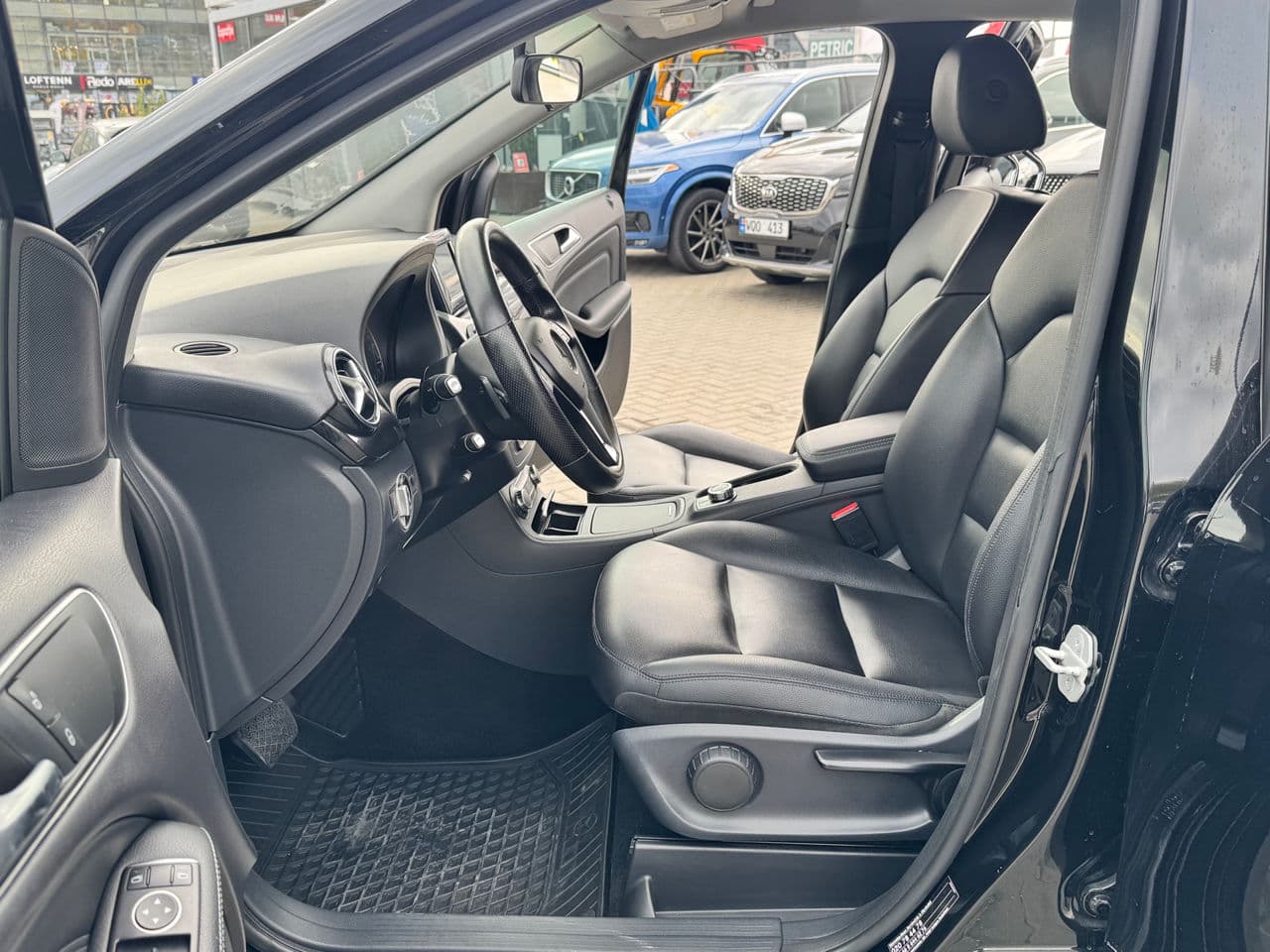 Mercedes B 200 2014 — Миниатюра 5