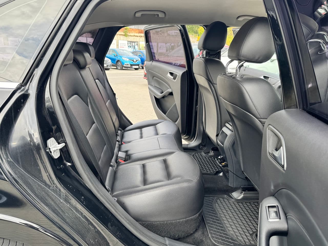 Mercedes B 200 2014 — Миниатюра 12