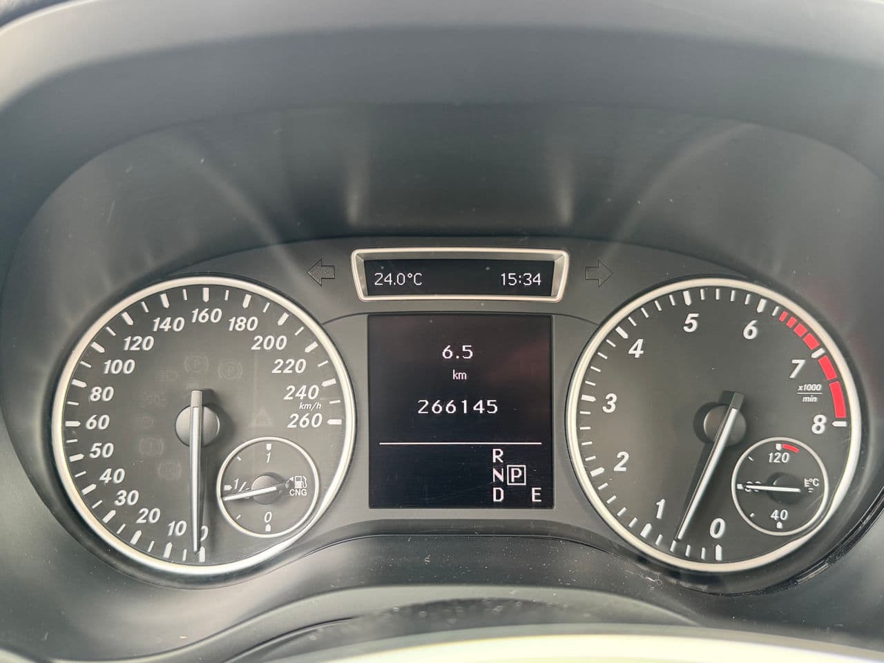 Mercedes B 200 2014 — Миниатюра 8
