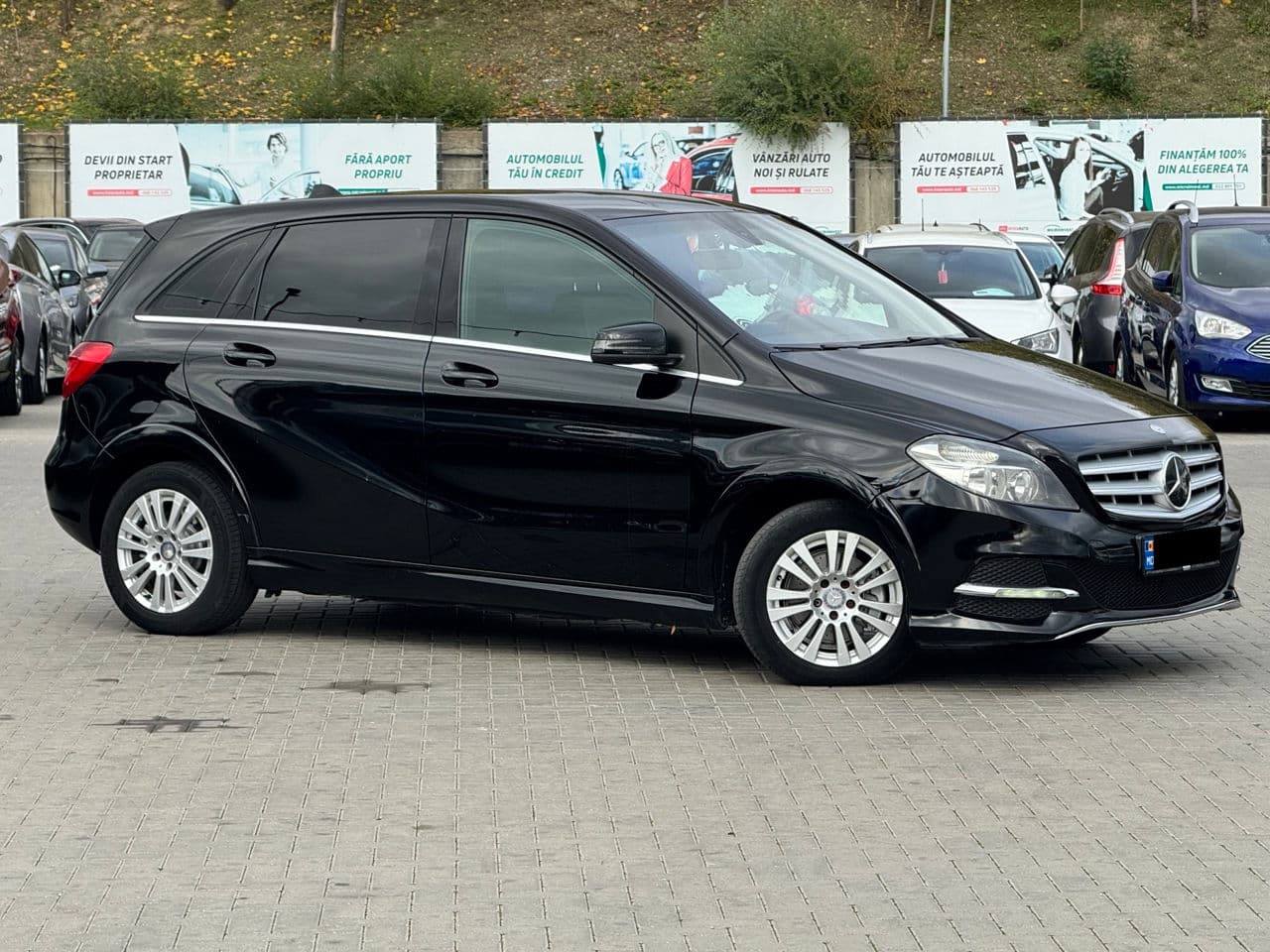 Mercedes B 200