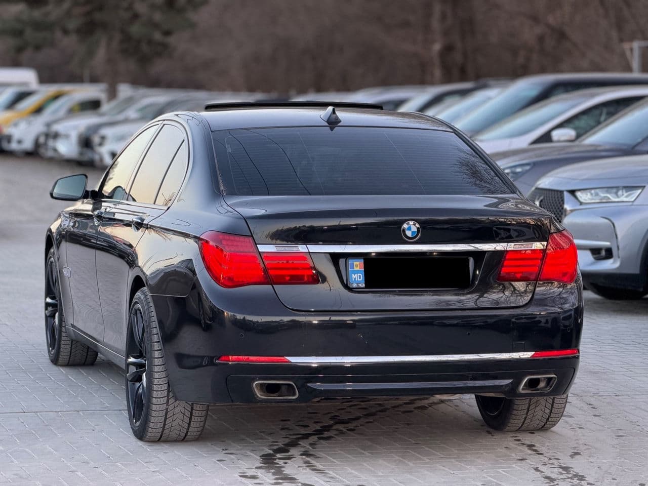 BMW 740 2014 — Миниатюра 4
