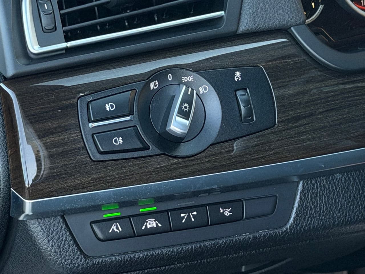 BMW 740 2014 — Миниатюра 7