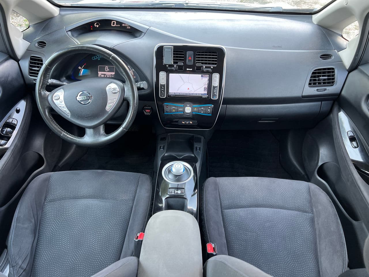 Nissan Leaf 2014 — Миниатюра 7