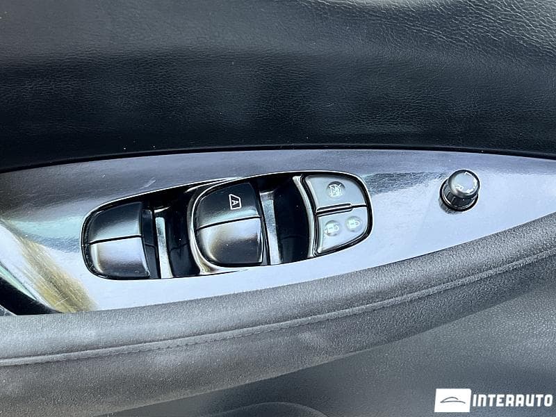 Nissan Leaf 2014 — Миниатюра 6