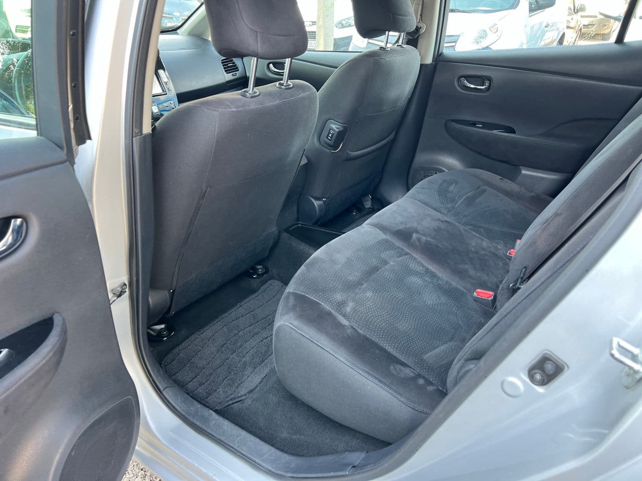 Nissan Leaf 2014 — Миниатюра 20