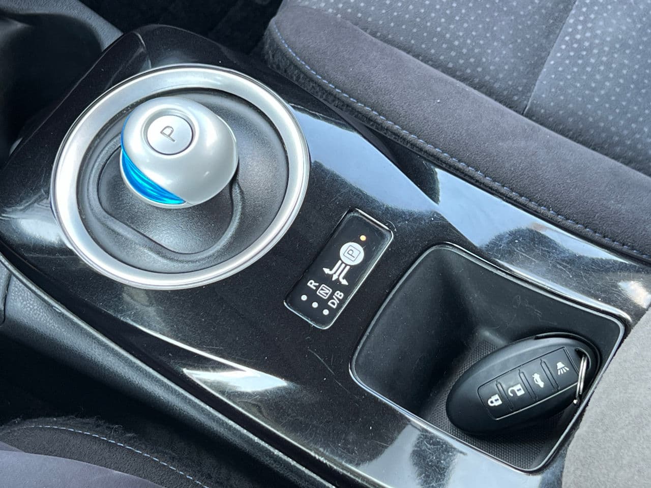 Nissan Leaf 2014 — Миниатюра 16