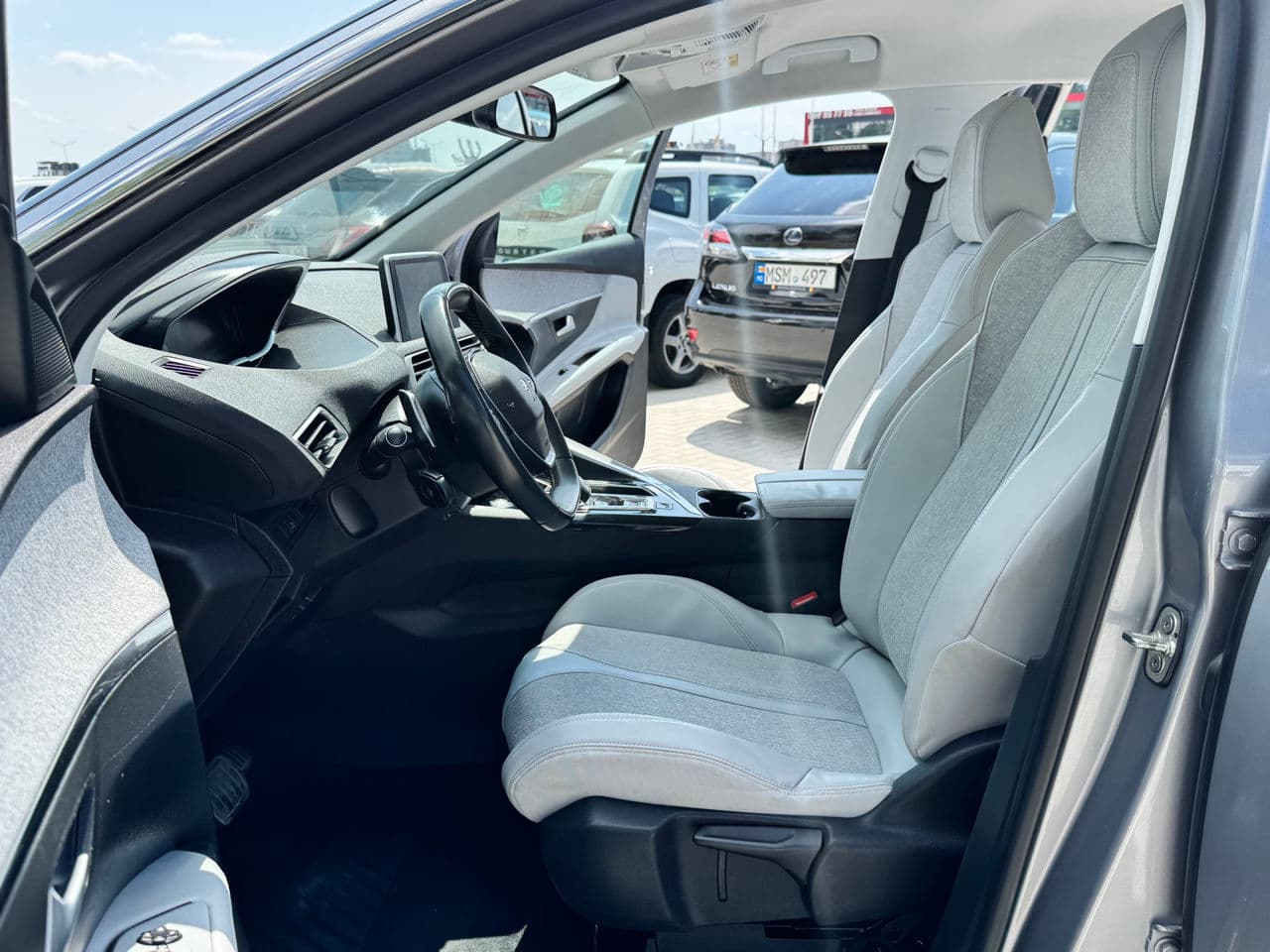 Peugeot 3008 2020 — Миниатюра 5