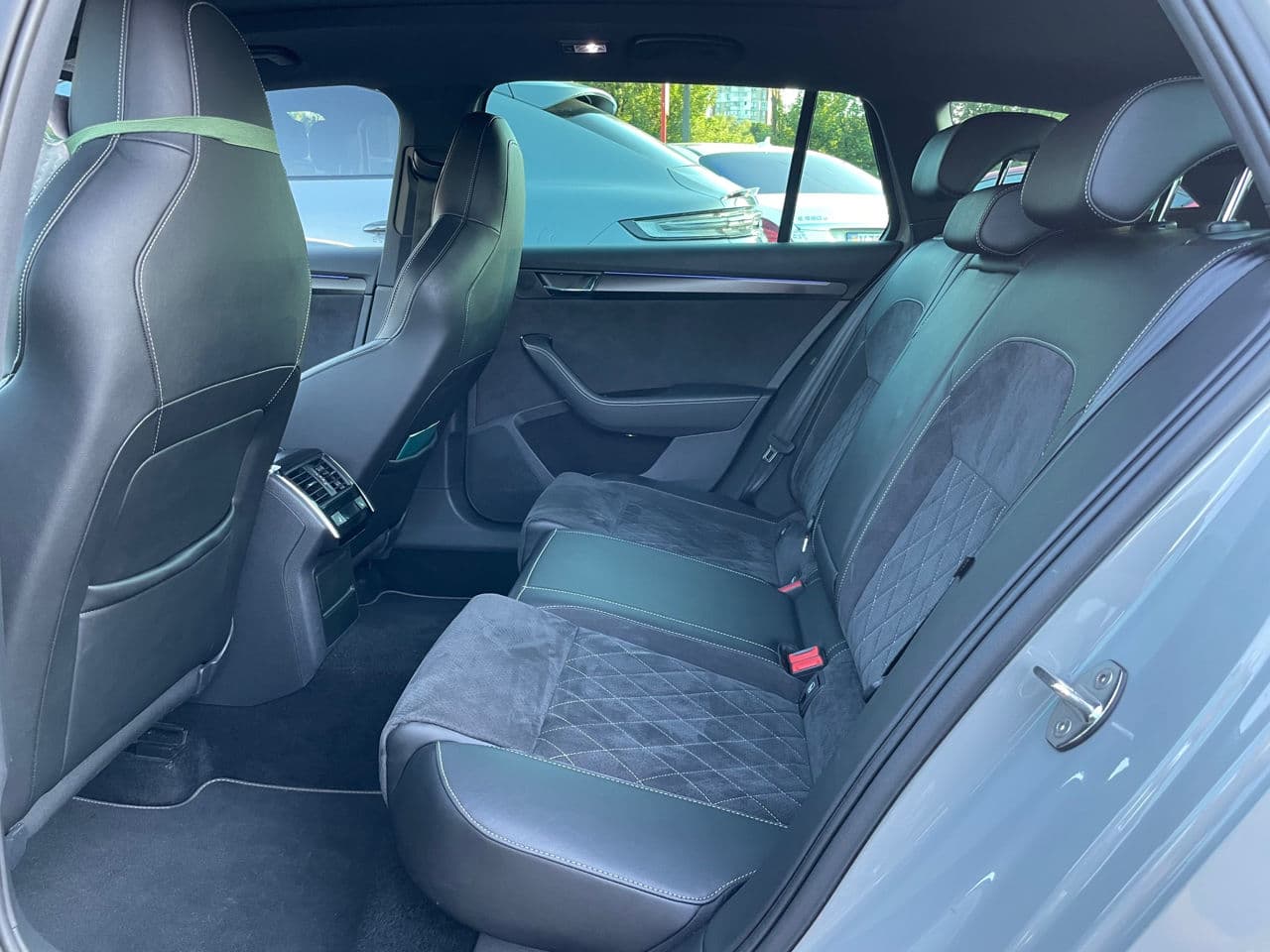 Skoda Superb 2021 — Миниатюра 19