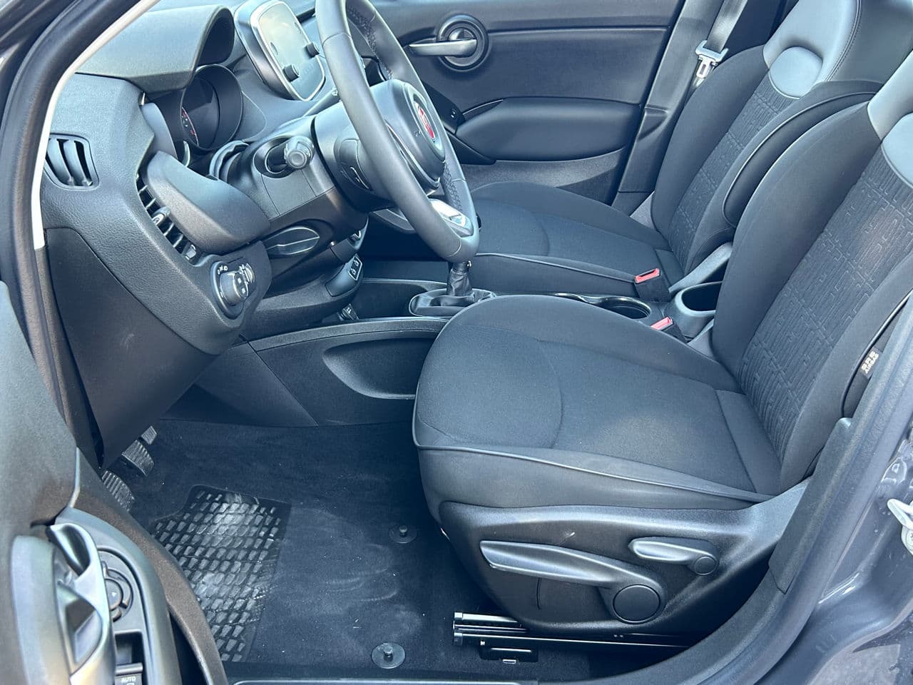 Fiat 500X 2023 — Миниатюра 6
