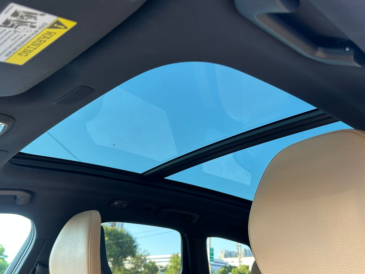 Volvo XC 60 2018 — Миниатюра 17