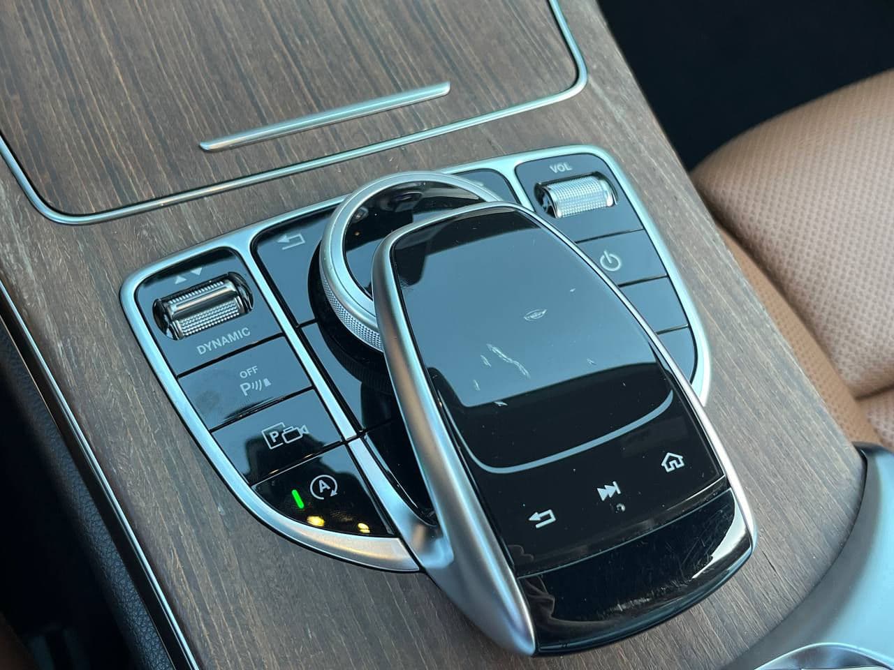 Mercedes C 300 2018 — Миниатюра 15