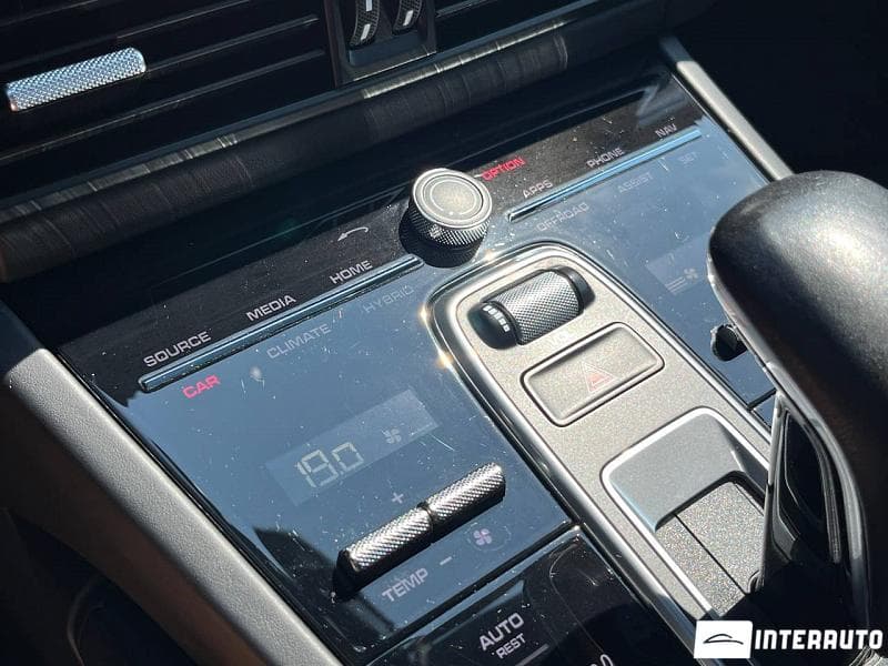 Porsche Cayenne E-Hybrid Coupe 2022 — Миниатюра 13