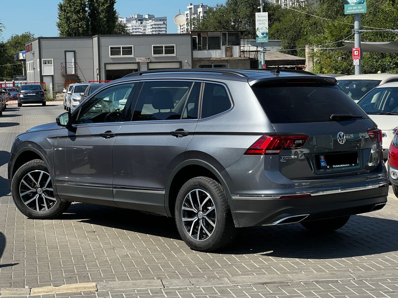 Volkswagen Tiguan 2021 — Миниатюра 3