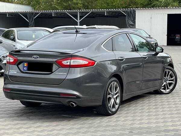 2015 Ford Fusion — Miniatură 4