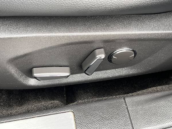 2015 Ford Fusion — Miniatură 16