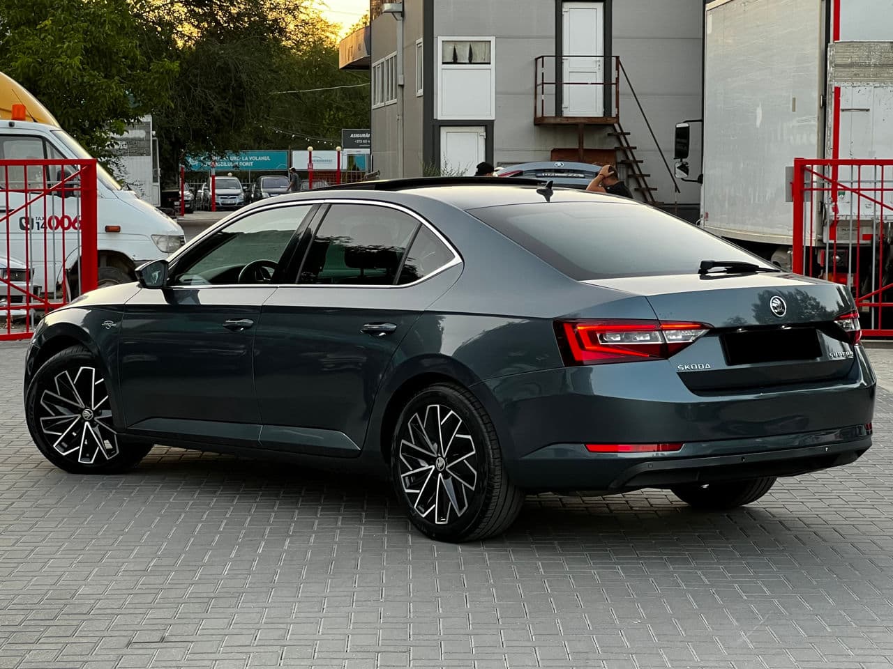 Skoda Superb 2017 — Миниатюра 2