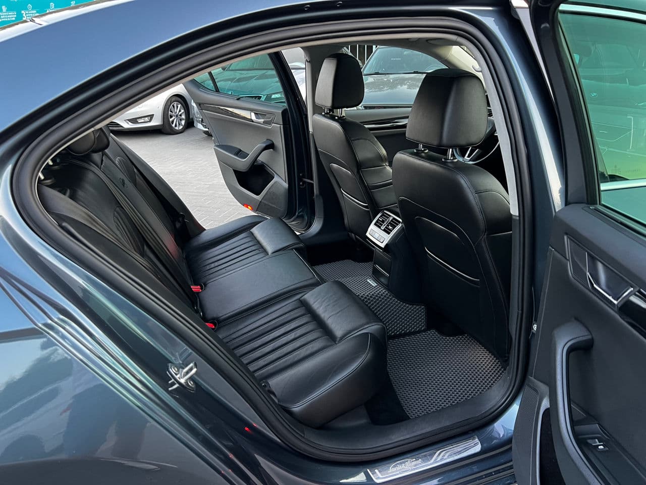 Skoda Superb 2017 — Миниатюра 9