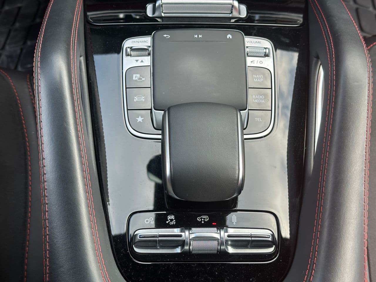 Mercedes GLE Coupe 53 AMG 2021 — Миниатюра 13