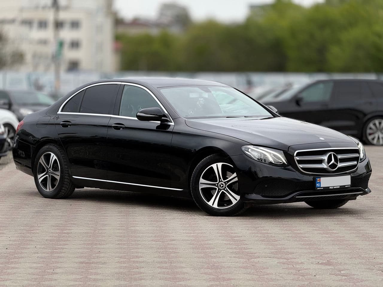 Mercedes E 220 2018 — Миниатюра 4