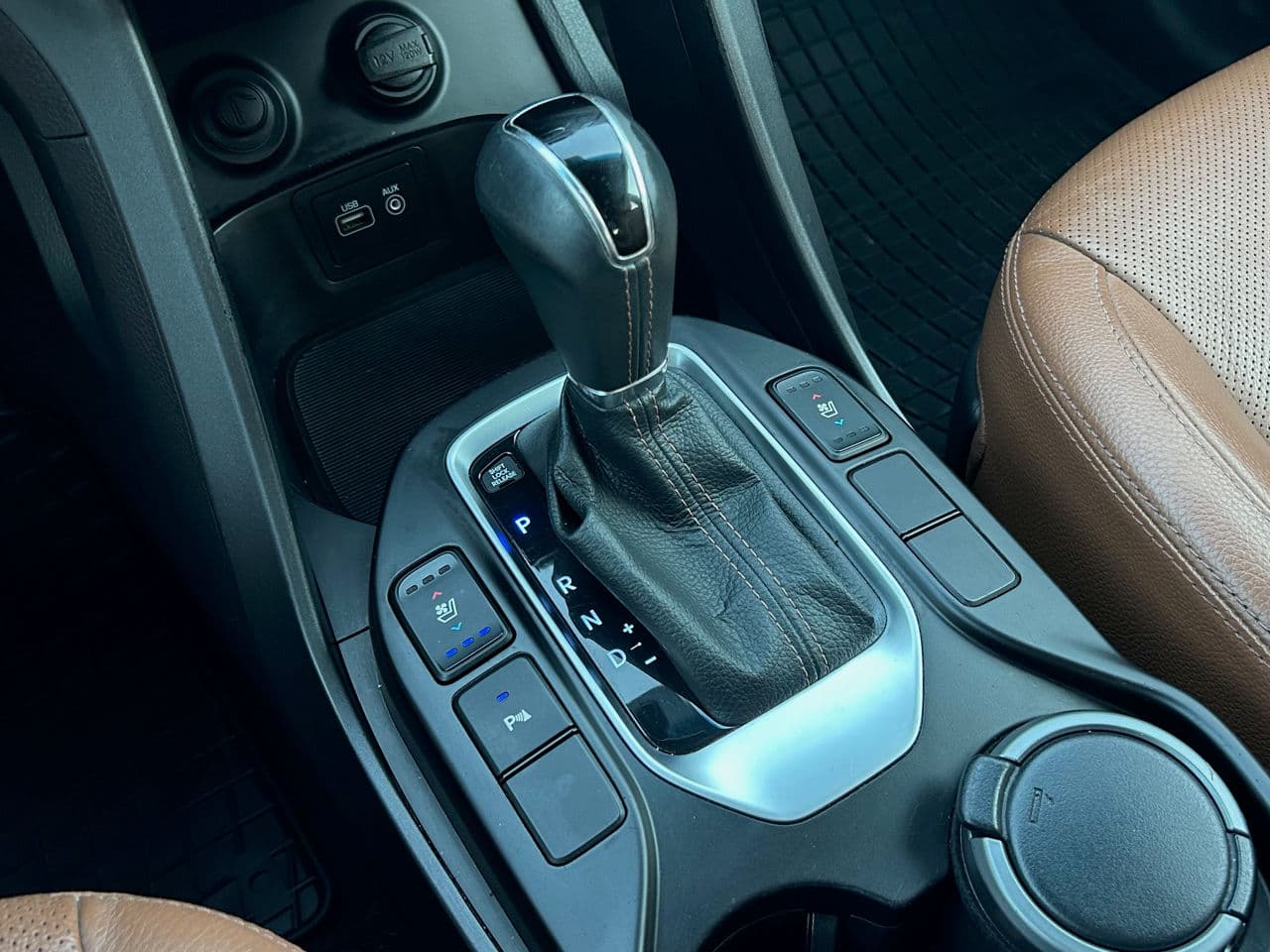 Hyundai Santa Fe 2017 — Миниатюра 14