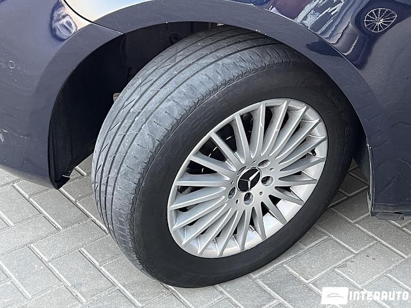 Mercedes V 250 2015 — Миниатюра 18