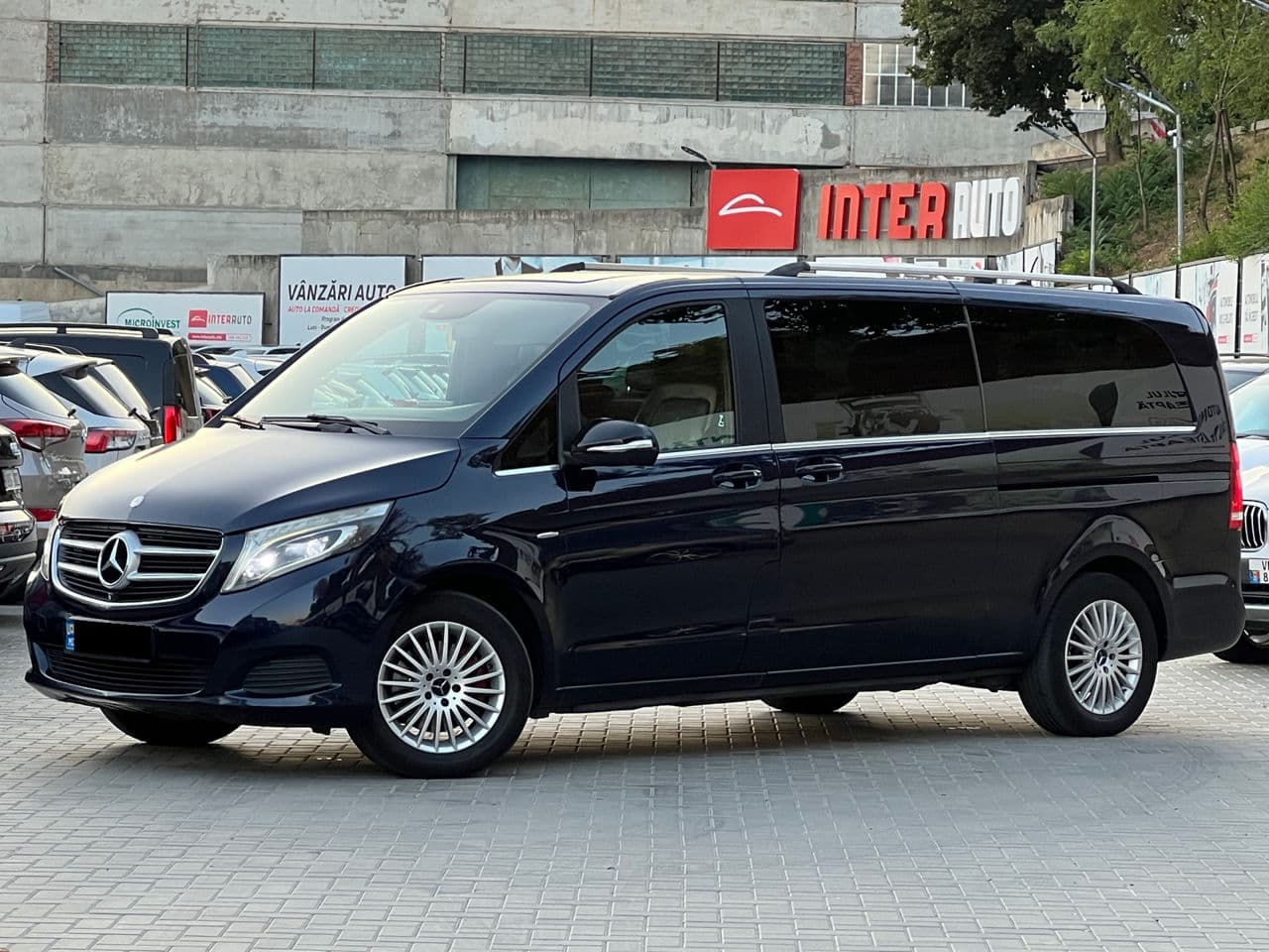Mercedes V 250 2015 — Миниатюра 2
