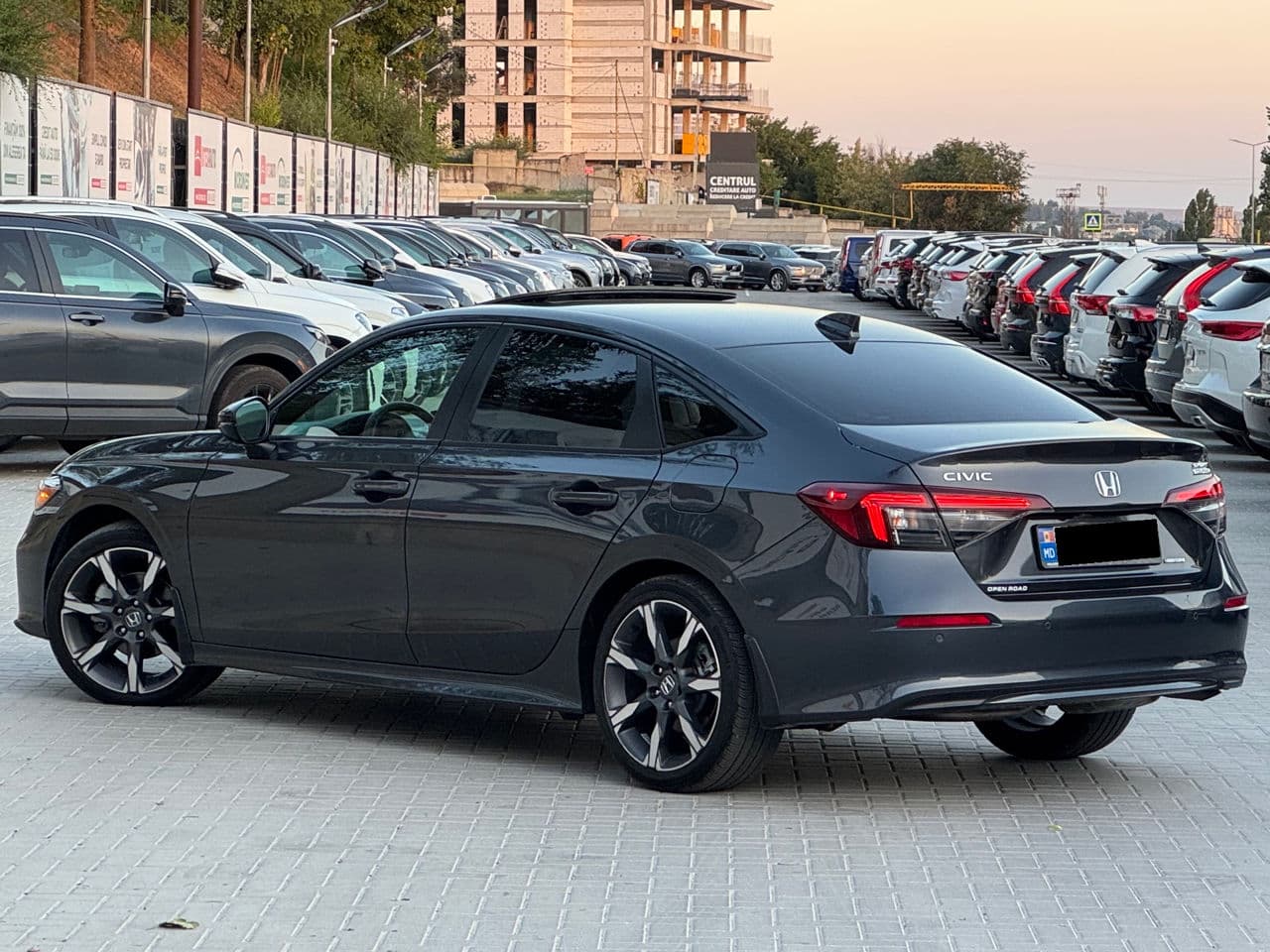 Honda Civic 2025 — Миниатюра 4