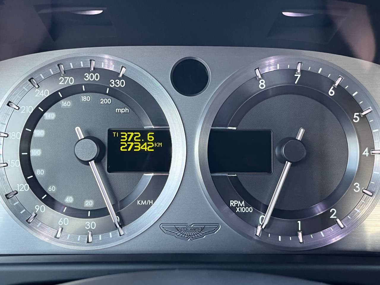 Aston Martin V8 Vantage 2006 — Миниатюра 9