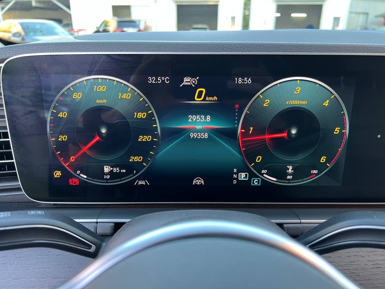 Mercedes GLE 300d 2020 — Миниатюра 10