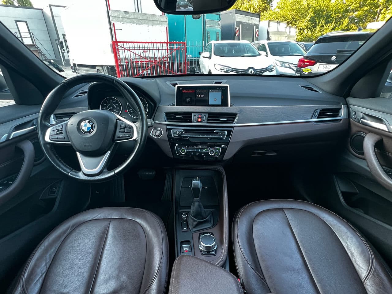 BMW X1 2.8i 2016 — Миниатюра 11