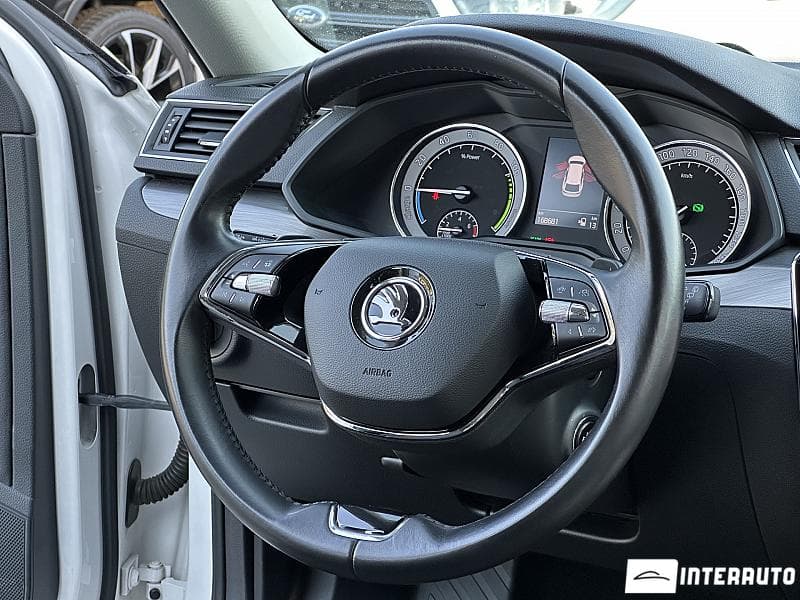 Skoda Superb 2020 — Миниатюра 7