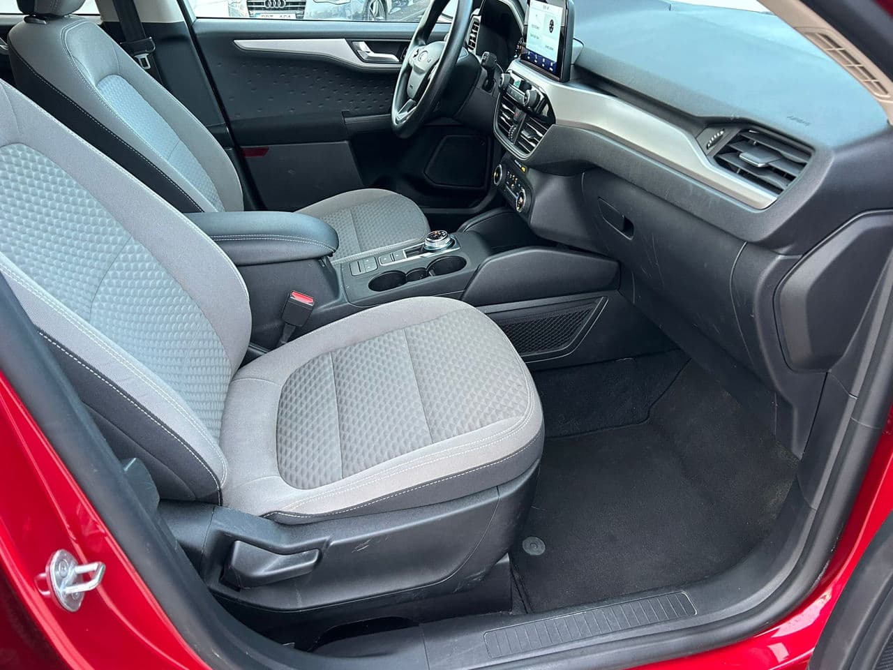 Ford Escape 2020 — Миниатюра 17