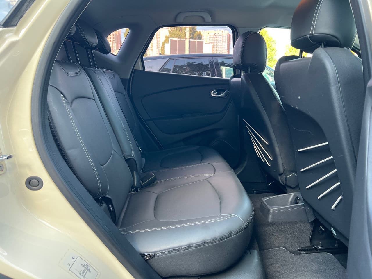 Renault Captur 2019 — Миниатюра 15