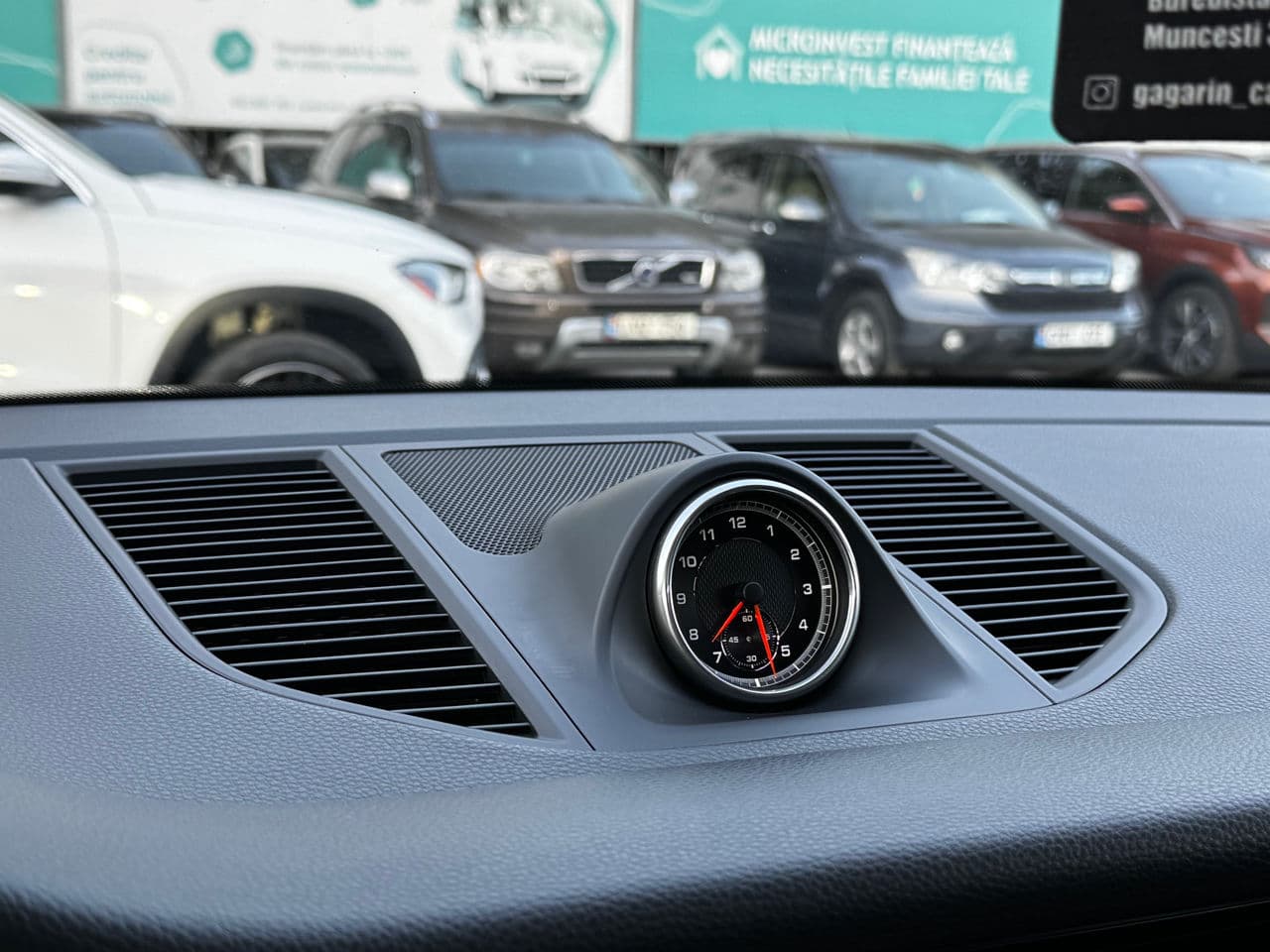 Porsche Macan 2020 — Миниатюра 13